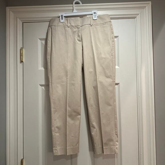 Ann Taylor Signature Pants Crop NWT Size 4   98% Cotton 2% Spandex  Preppy - Picture 12 of 12
